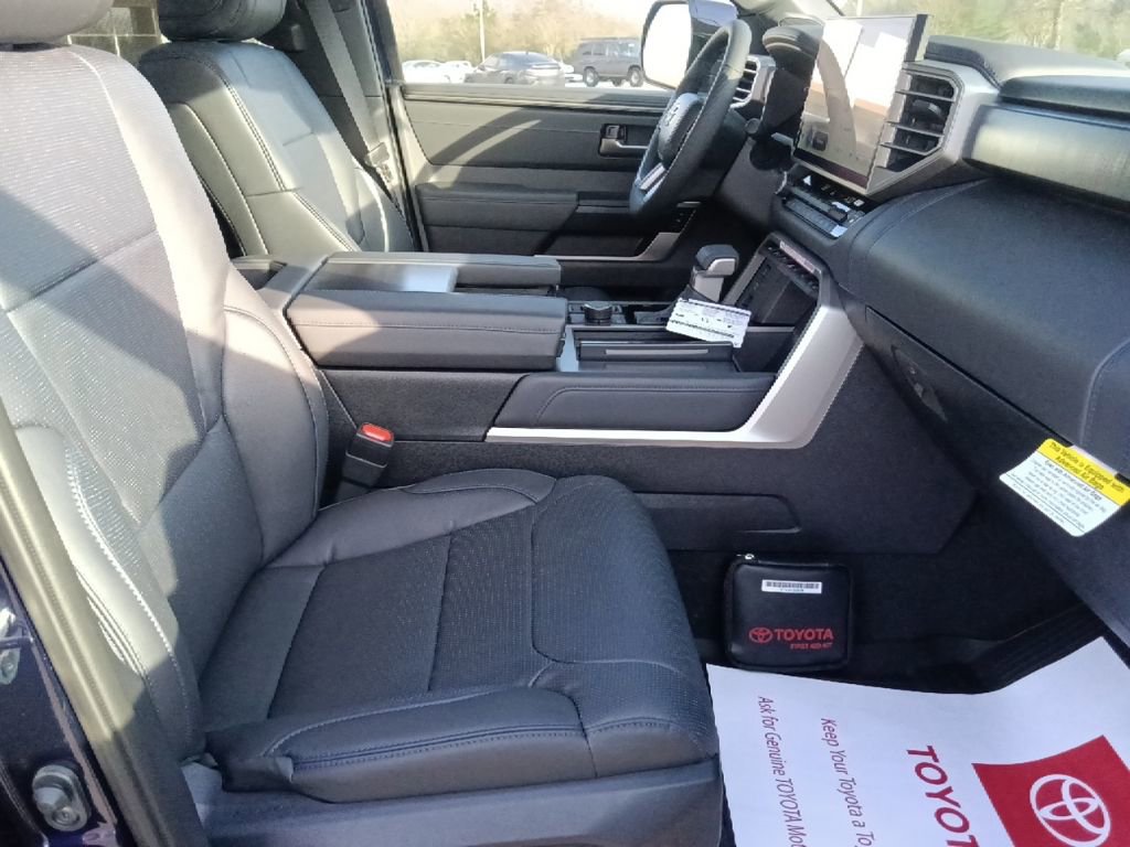 New 2026 Toyota Tundra Platinum image 34