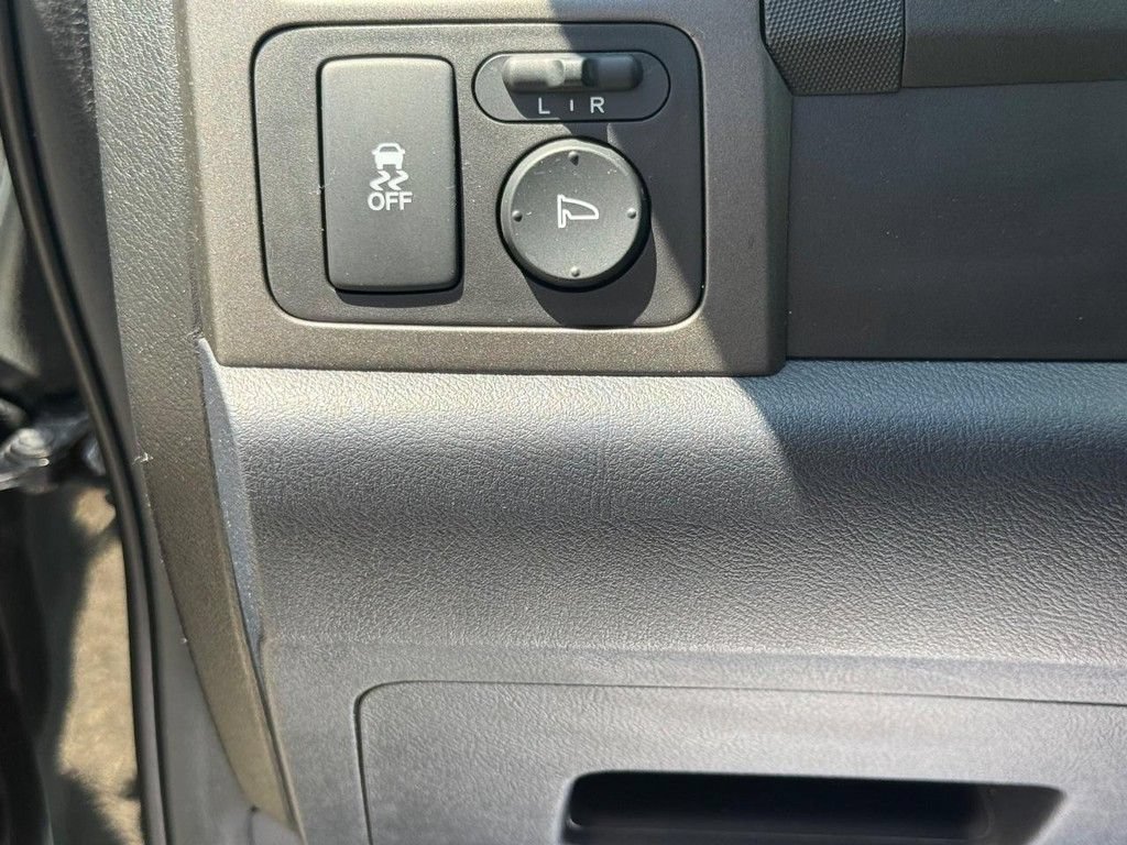 Used 2010 Honda CR-V LX image 21