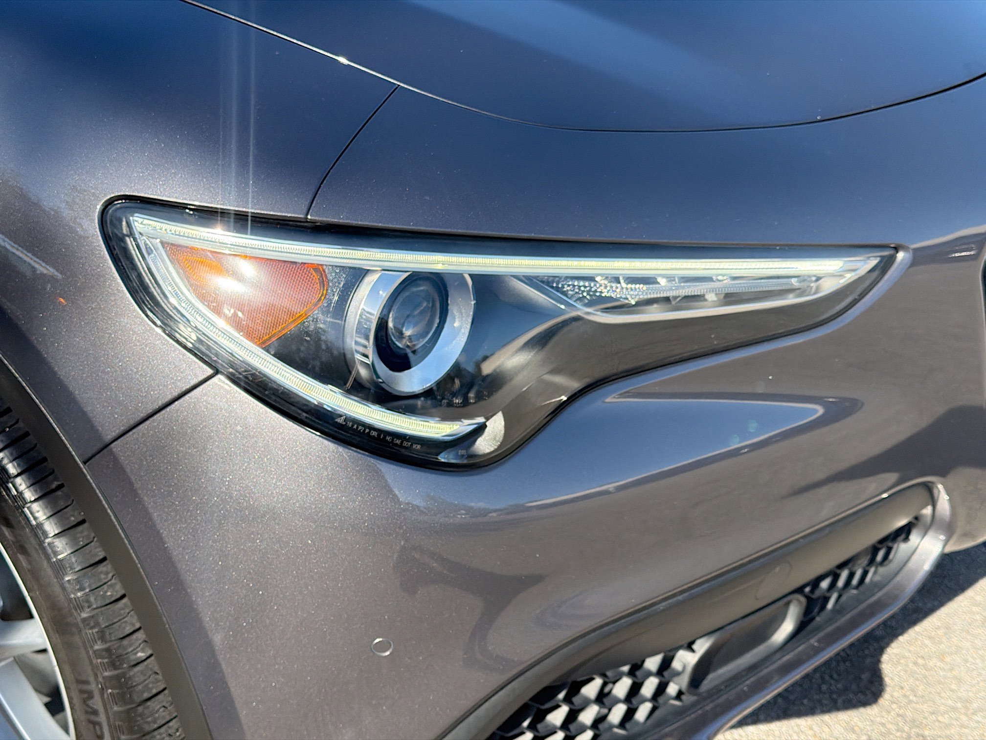 Used 2018 Alfa Romeo Stelvio Ti image 32