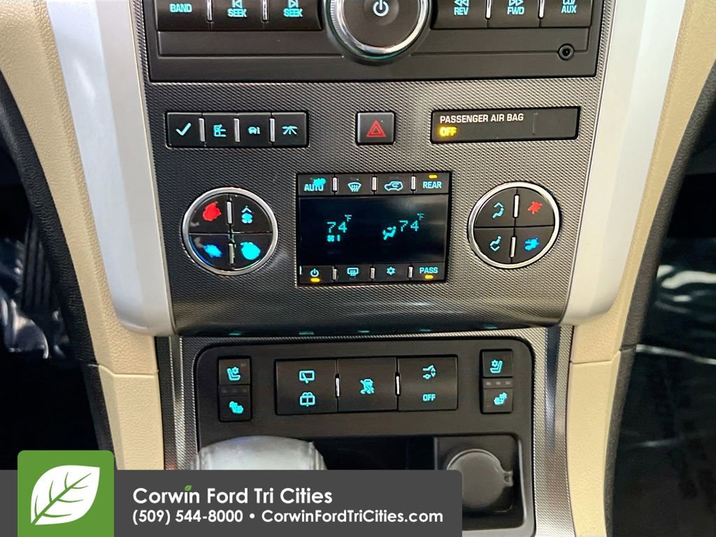 Used 2011 Chevrolet Traverse LTZ image 9