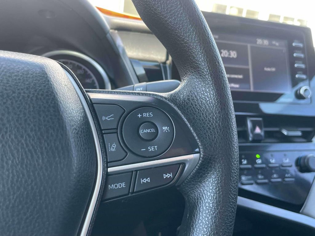 Used 2021 Toyota Camry LE w/ Convenience Package image 23