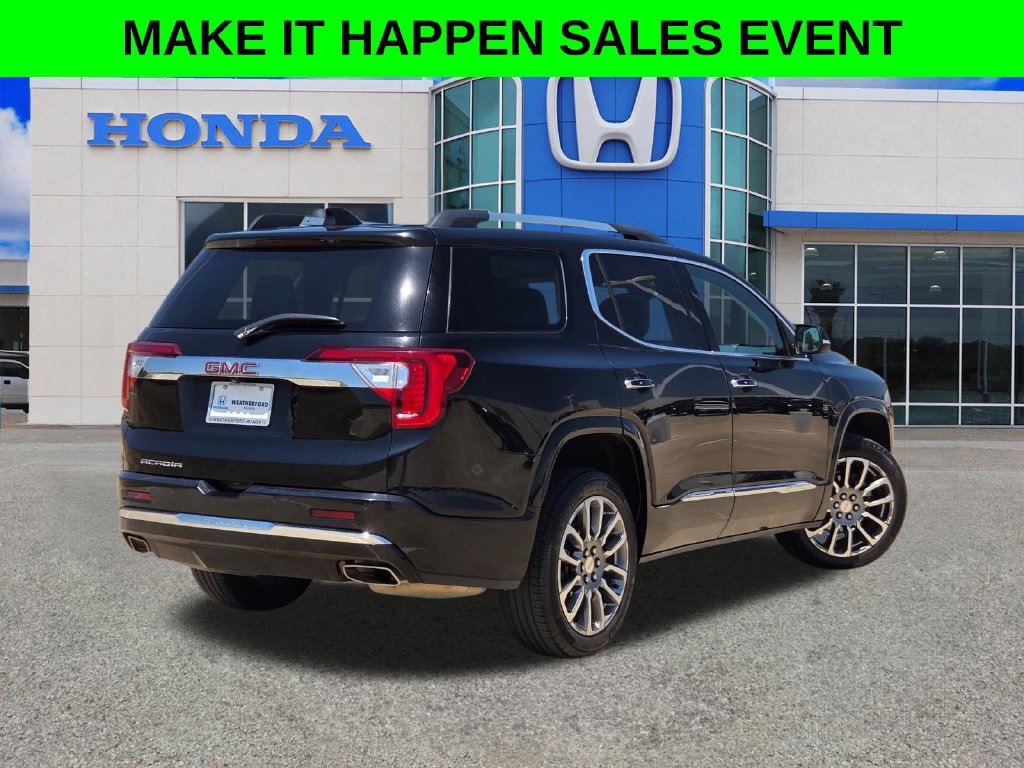 Used 2023 GMC Acadia Denali FWD image 3