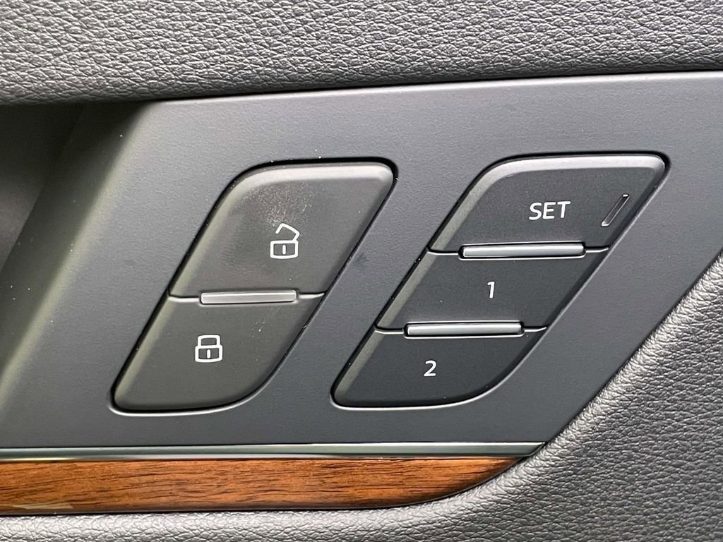 Certified 2023 Audi Q5 2.0T Premium w/ Convenience Package AWD/4WD image 35