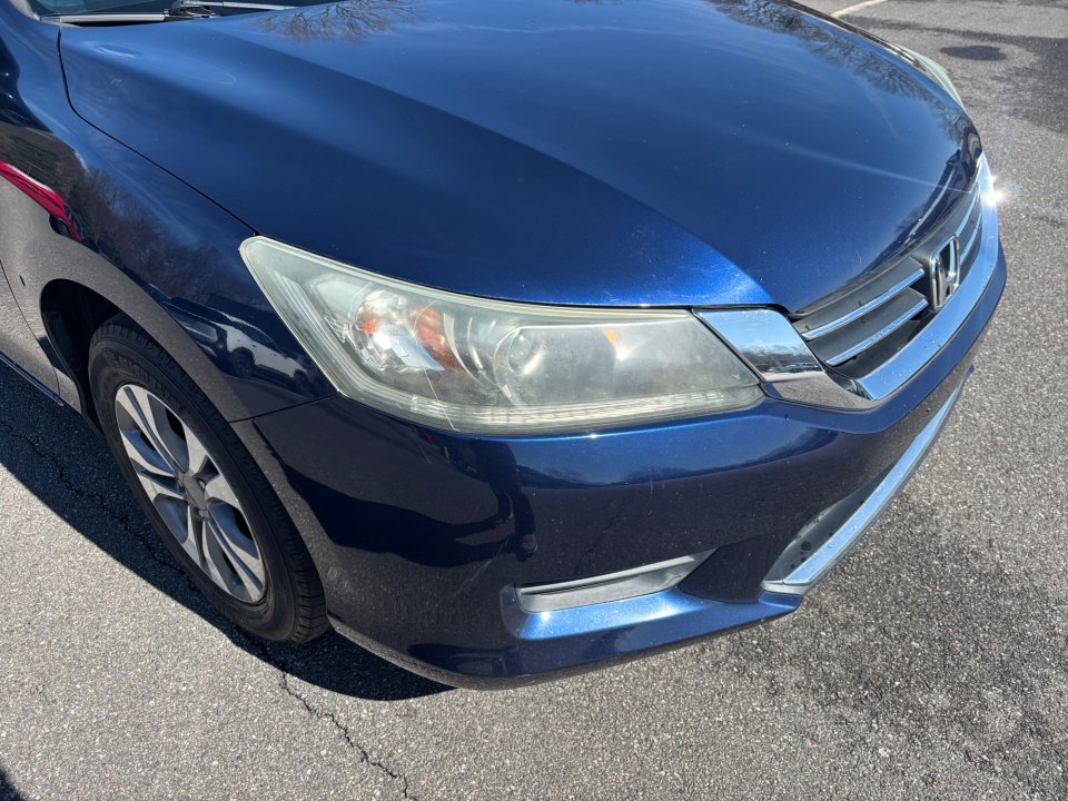 Used 2015 Honda Accord LX image 23