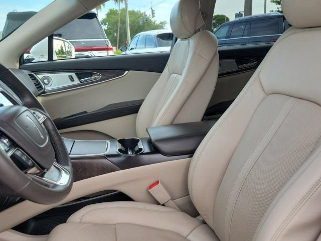 Certified 2019 Lincoln Nautilus Reserve w/ Ultimate Package FWD image 26