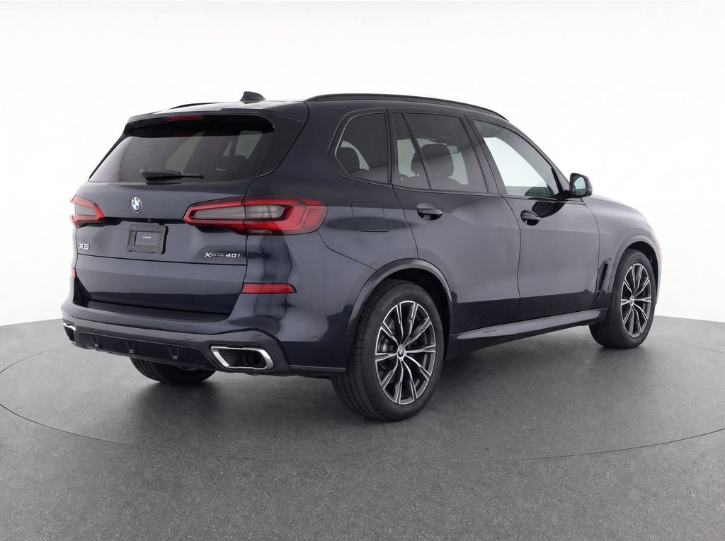 Used 2026 BMW X5 xDrive40i w/ M Sport Package AWD/4WD image 9