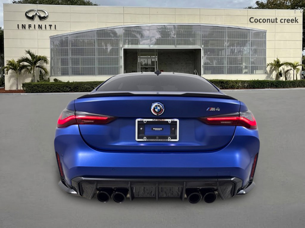 Used 2023 BMW M4 Coupe w/ M Carbon Exterior Package RWD image 7
