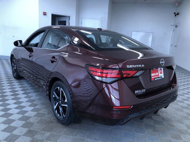 Used 2025 Nissan Sentra SV FWD image 13