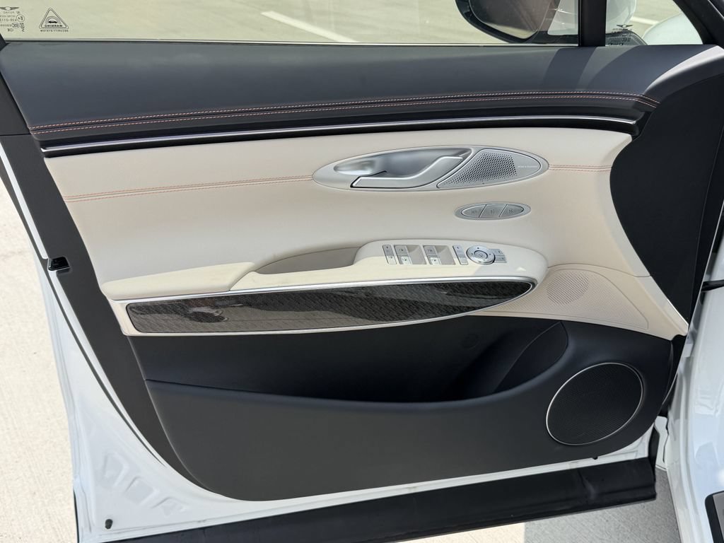 New 2026 Genesis GV70 3.5T Sport Prestige AWD/4WD image 10