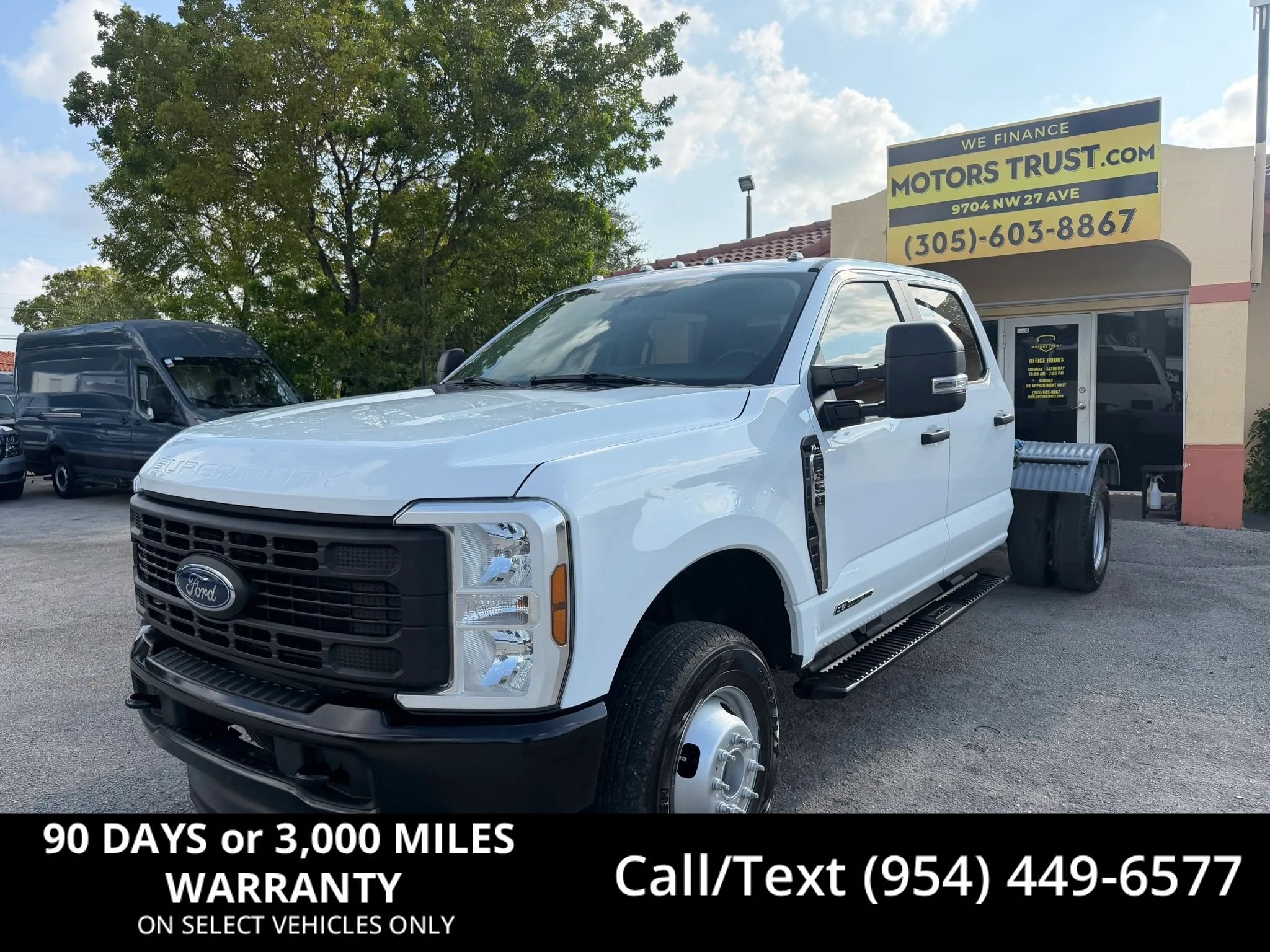 Used 2024 Ford F350 XL w/ Snow Plow Prep Package AWD/4WD image 1