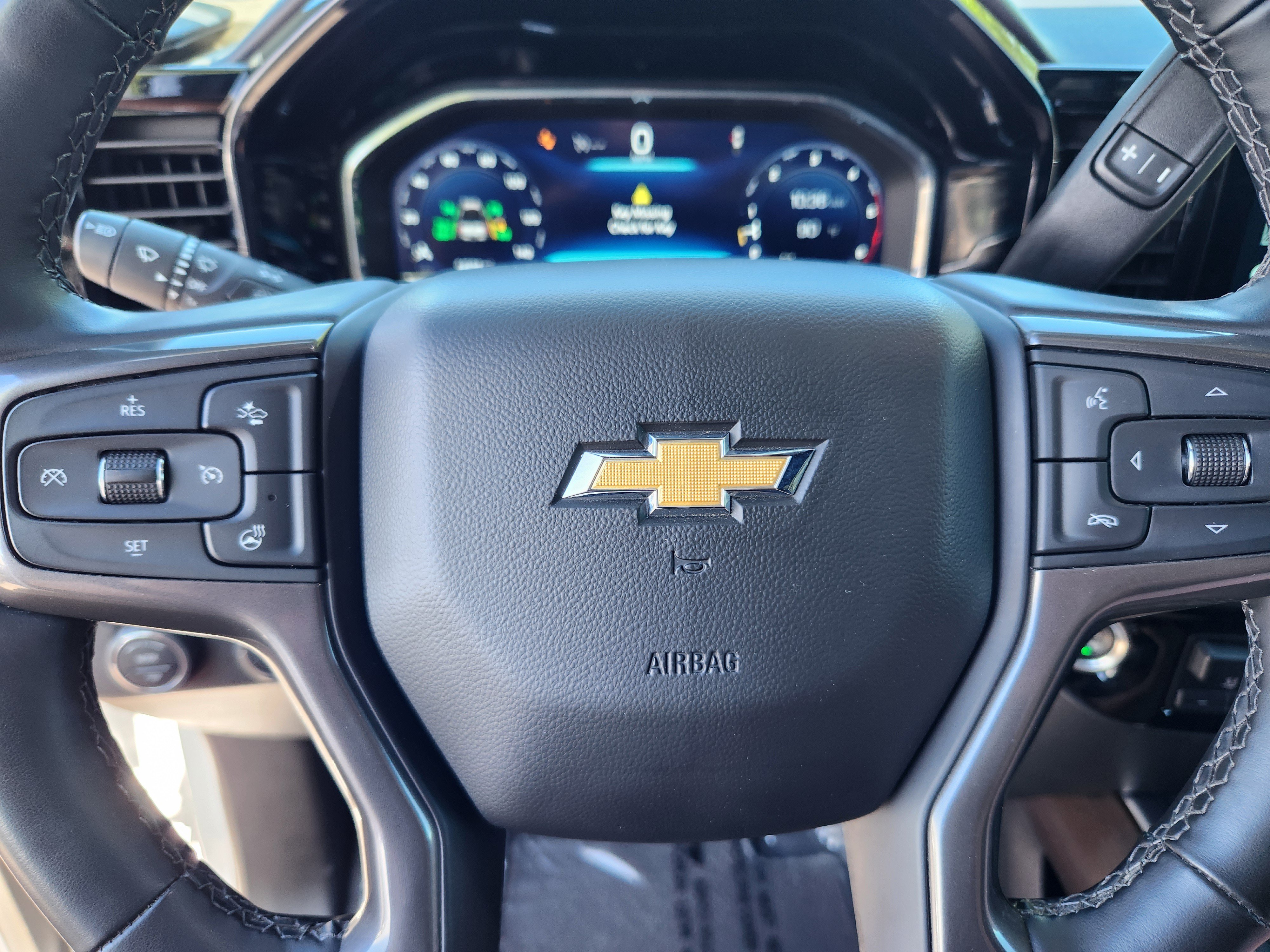 Used 2025 Chevrolet Silverado 3500 High Country w/ High Country Premium Package AWD/4WD image 8