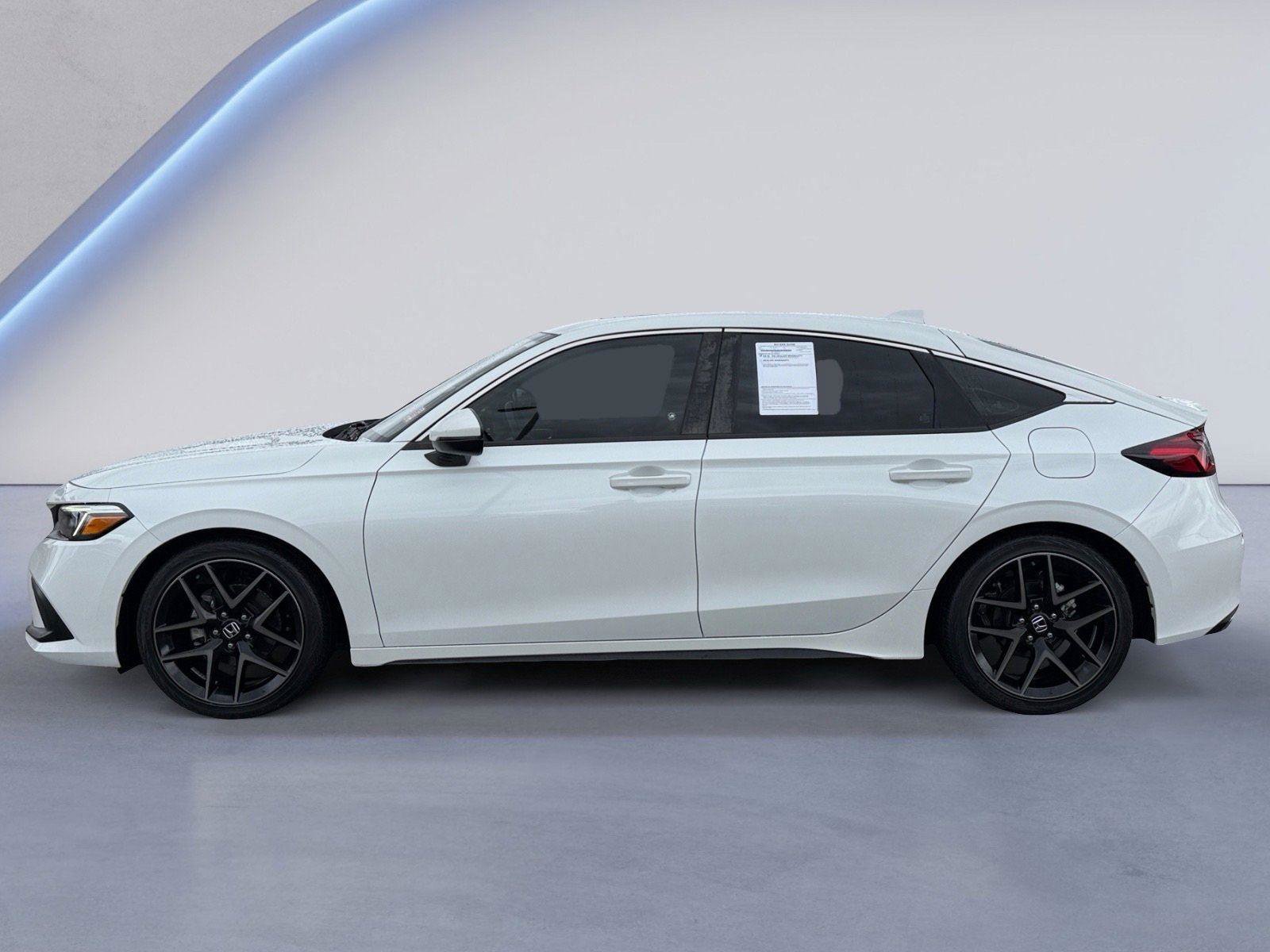 Used 2022 Honda Civic Sport Touring image 2