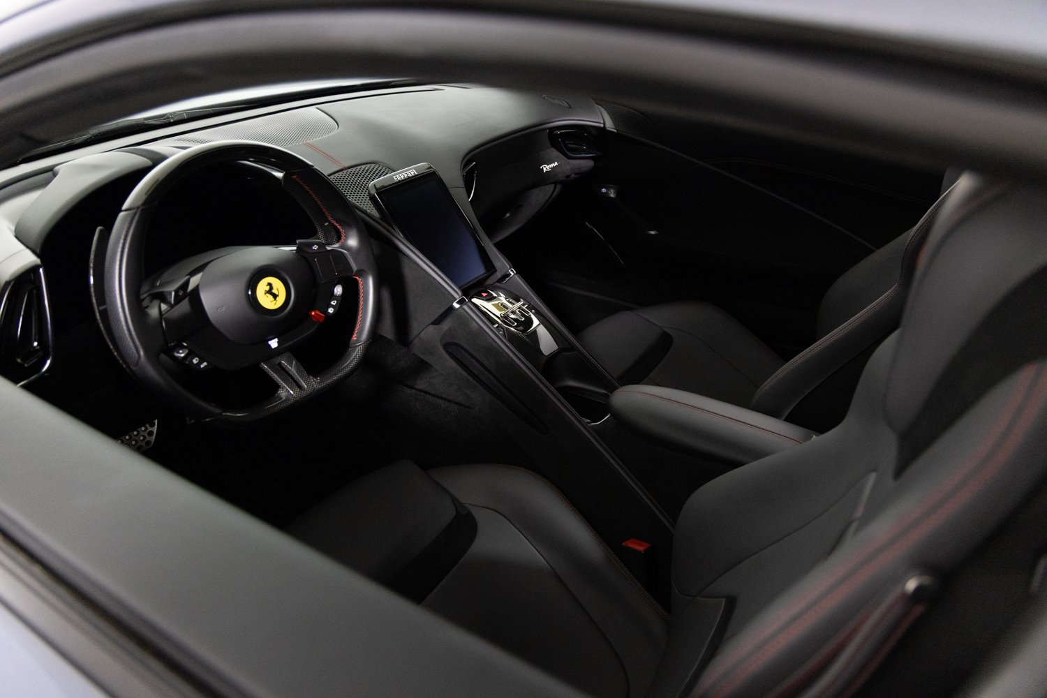 Used 2021 Ferrari Roma RWD image 52