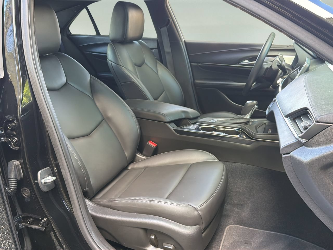 Used 2024 Cadillac CT4 Luxury w/ Sun And Sound Package RWD image 20