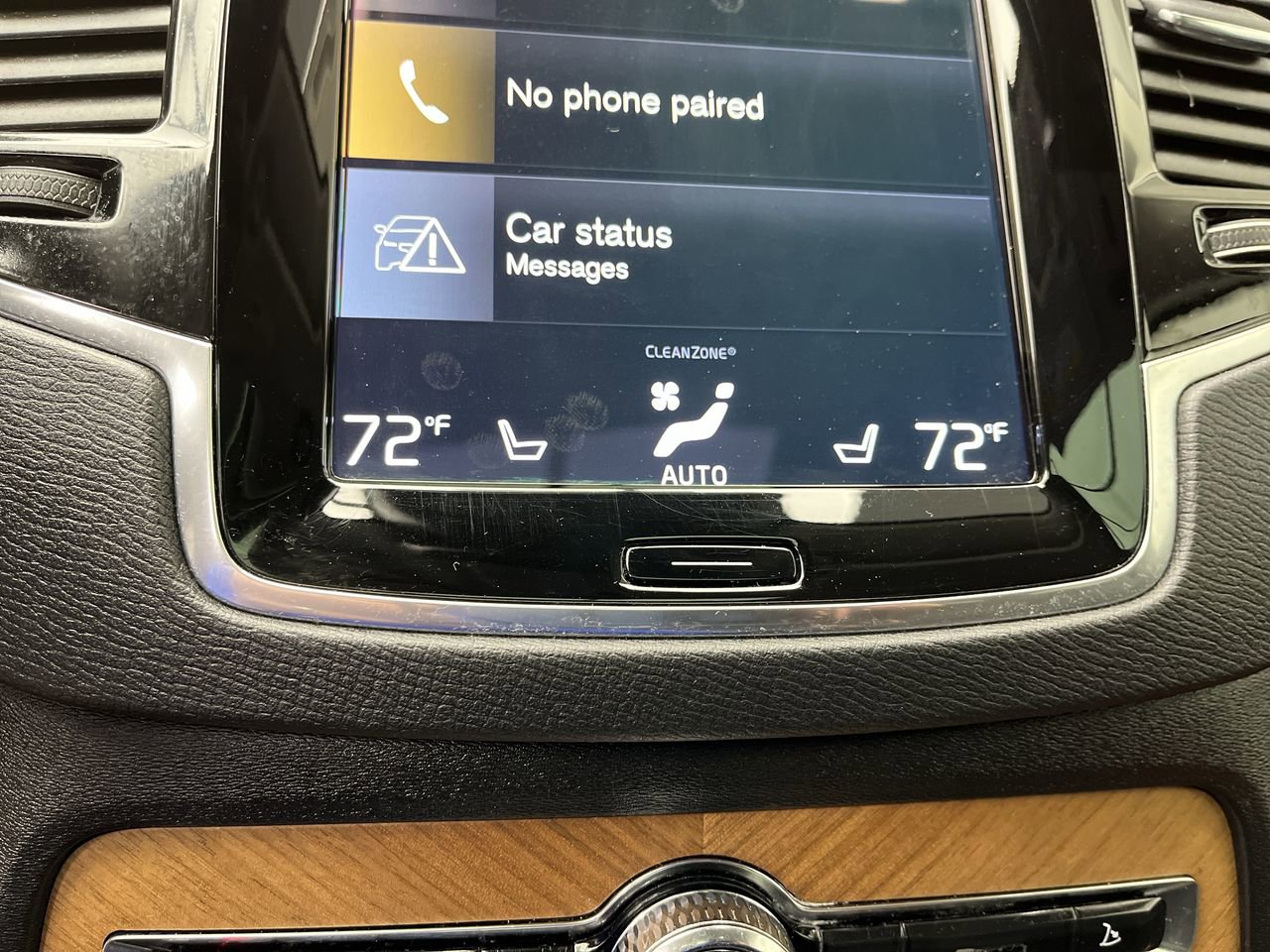 Used 2022 Volvo XC90 T6 Momentum w/ Advanced Package AWD/4WD image 24