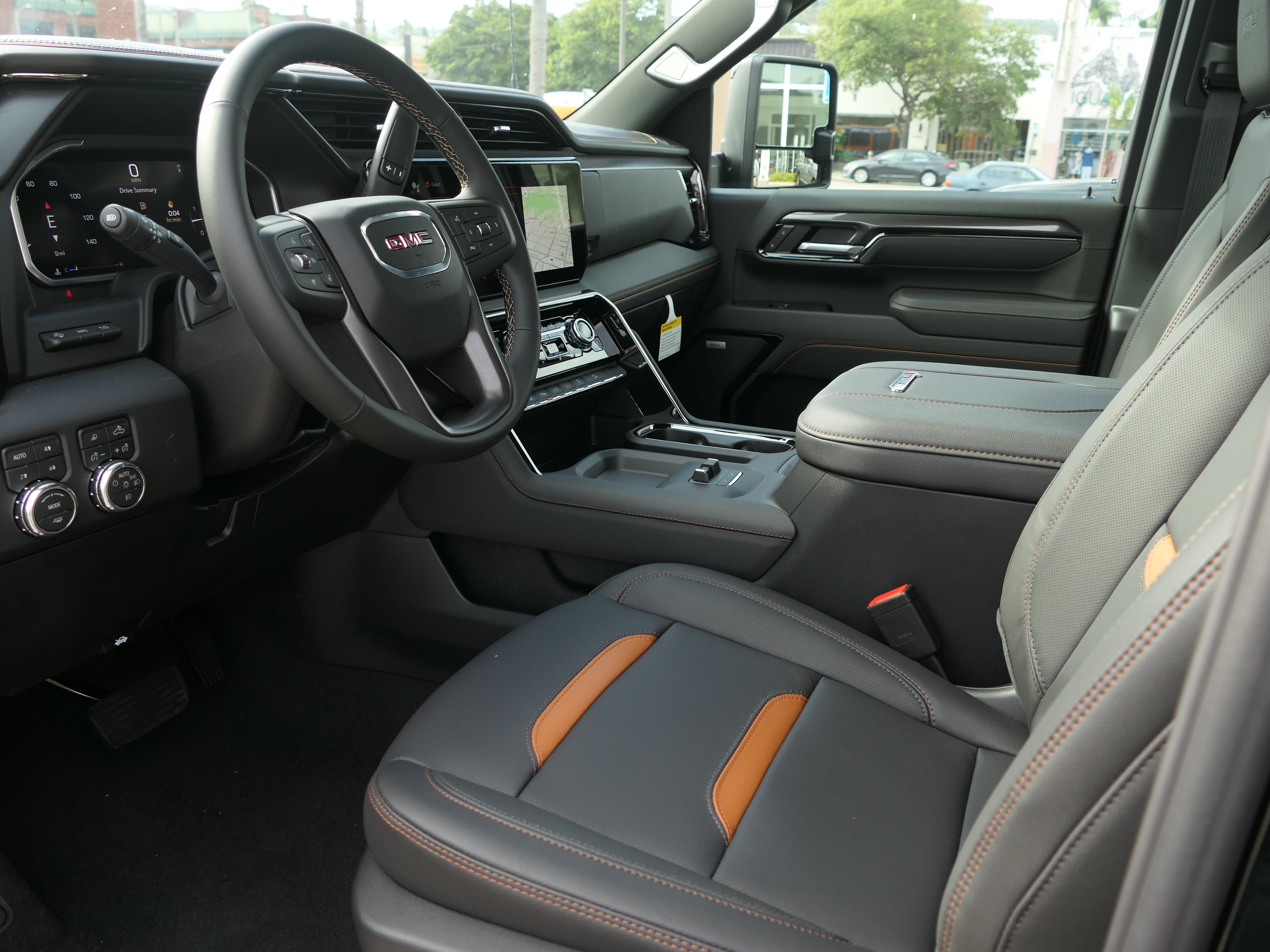 New 2026 GMC Sierra 2500 AT4 w/ AT4 Premium Plus Package AWD/4WD image 13