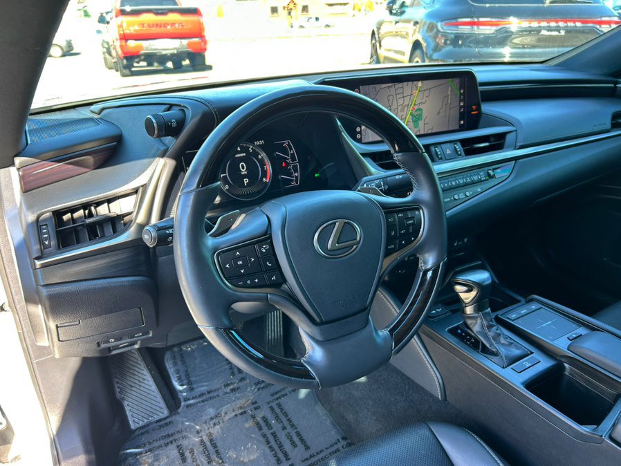 Used 2020 Lexus ES 350 w/ Premium Package image 18
