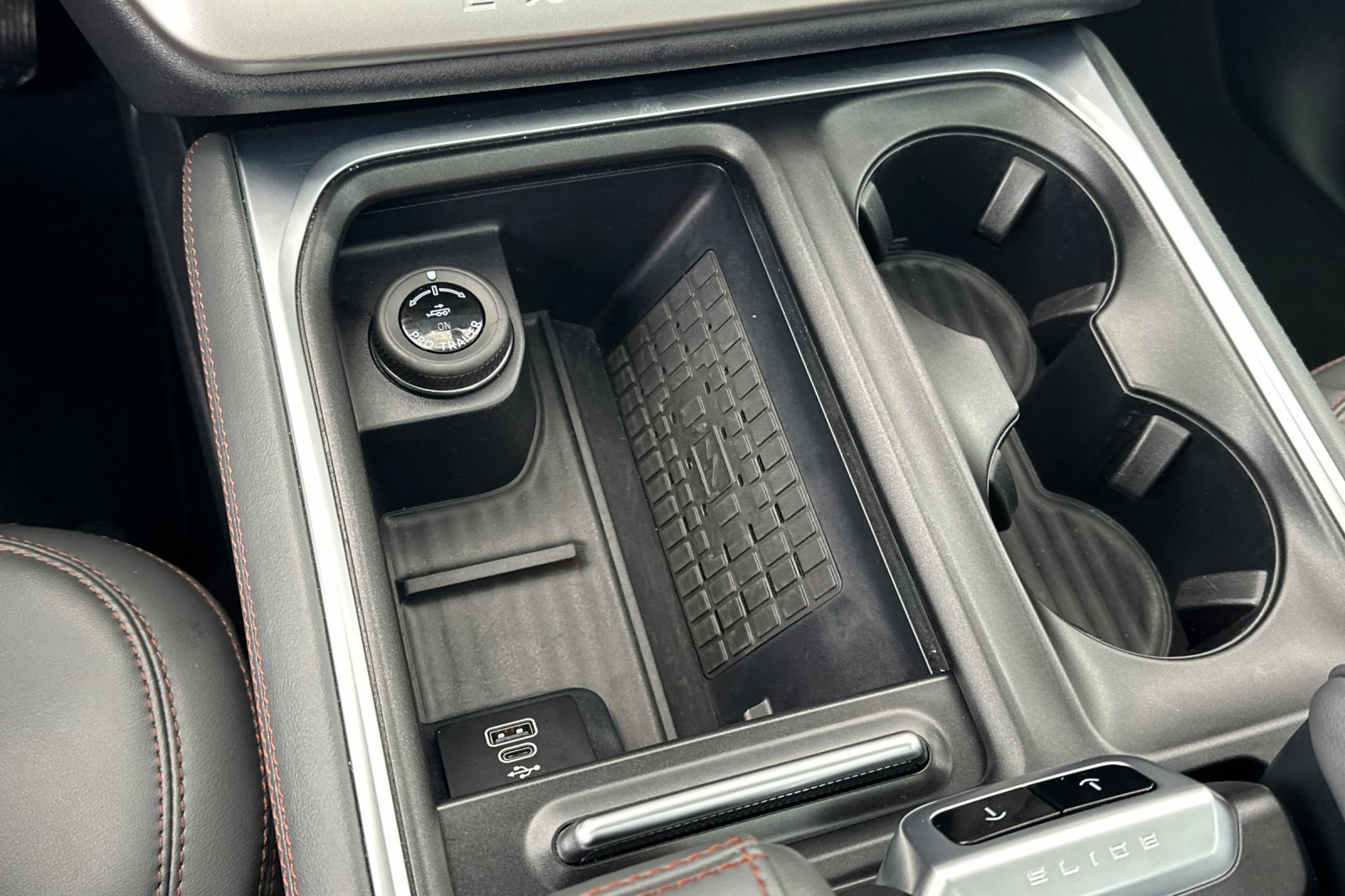 Used 2025 Ford Expedition Max Active image 29