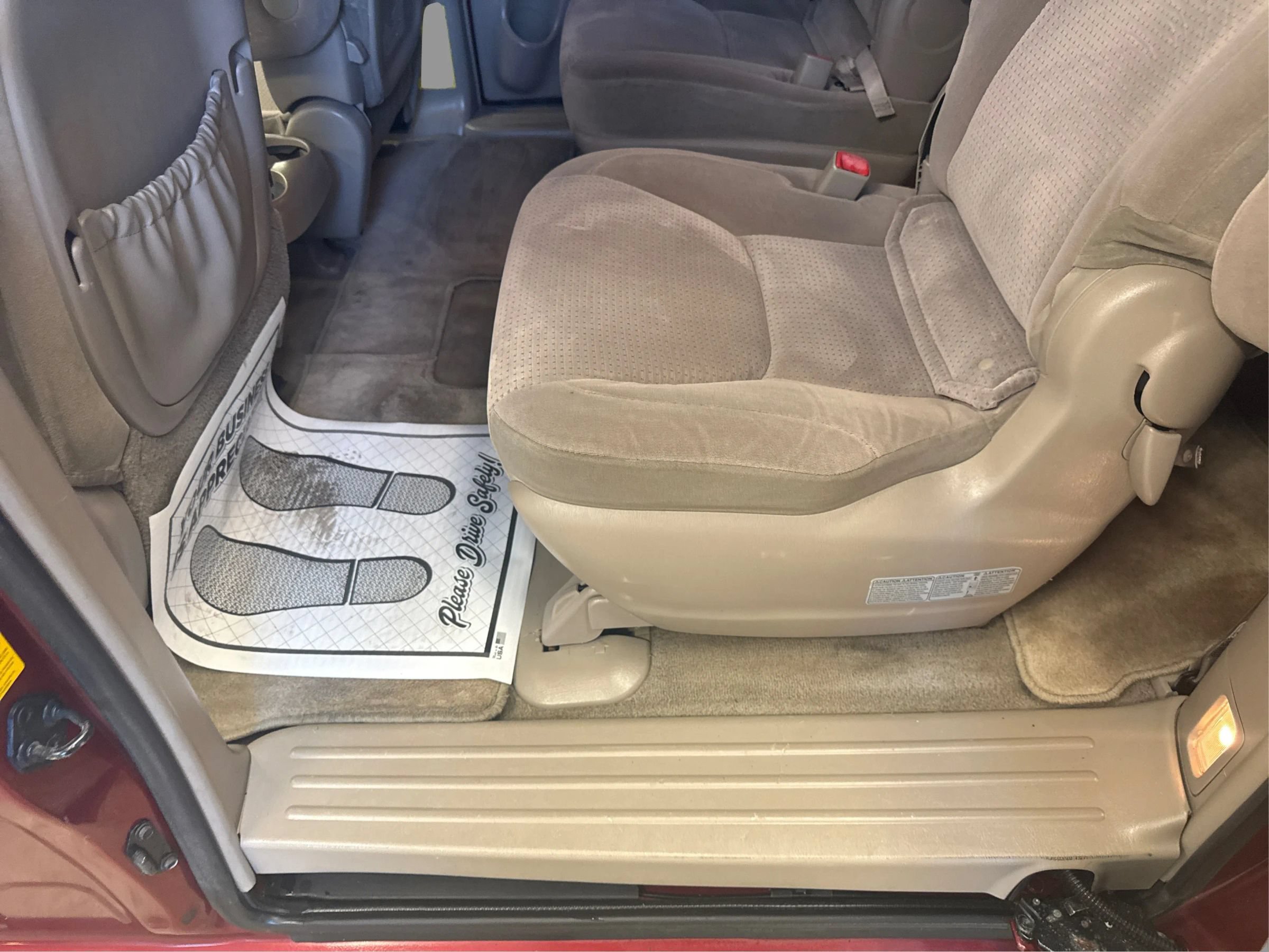 Used 2008 Toyota Sienna LE FWD image 11