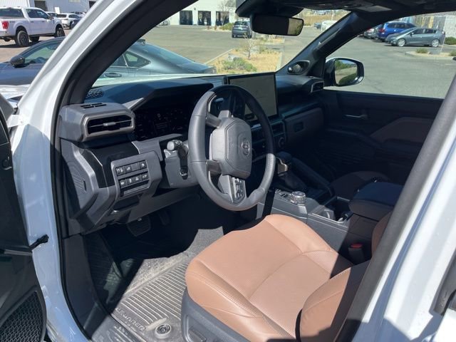 Used 2026 Toyota 4Runner Limited image 14