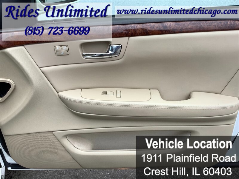Used 2007 Cadillac DTS Luxury I w/ Trunk Convenience Package FWD image 26