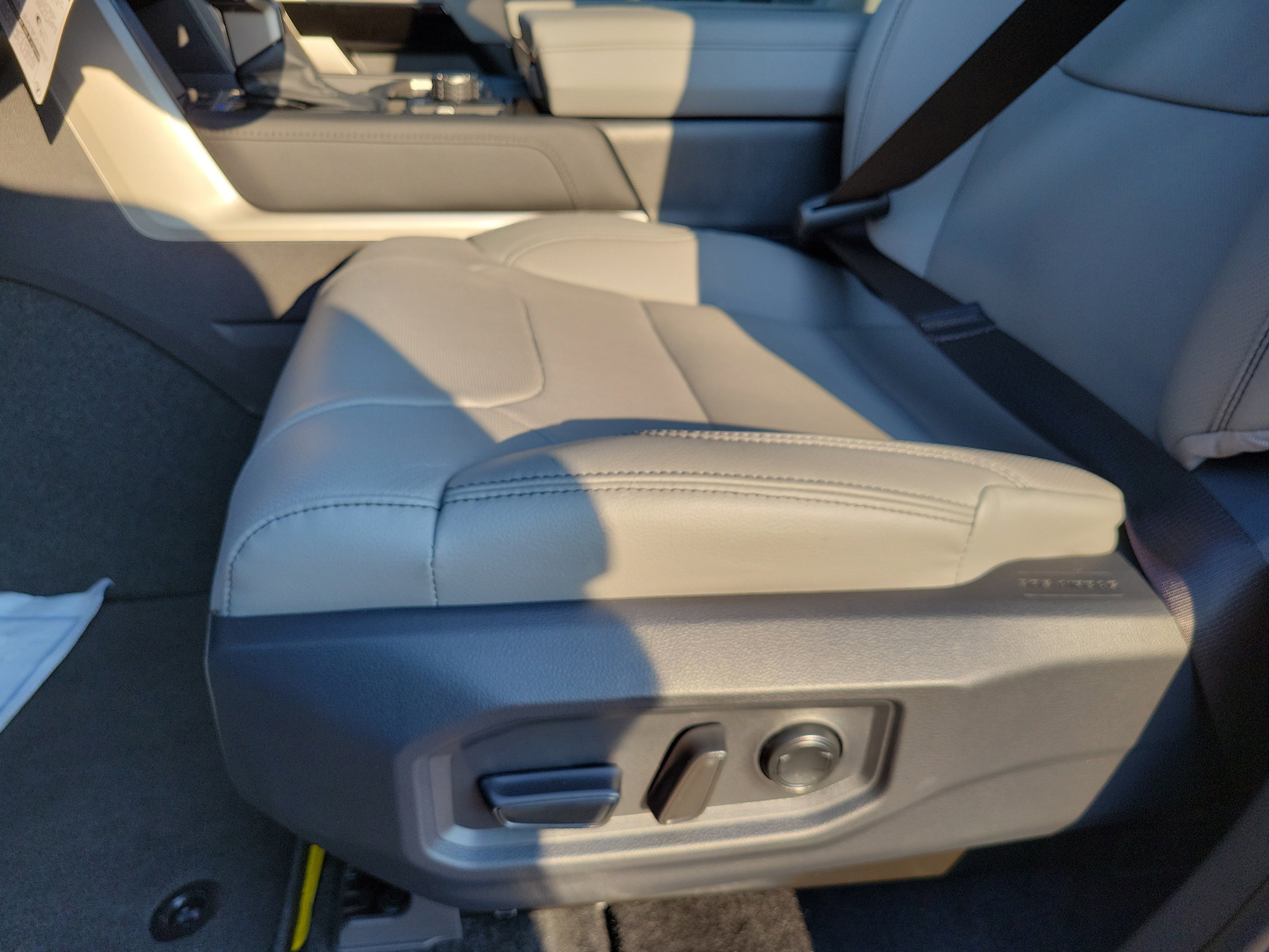 New 2026 Toyota Tundra Limited image 13