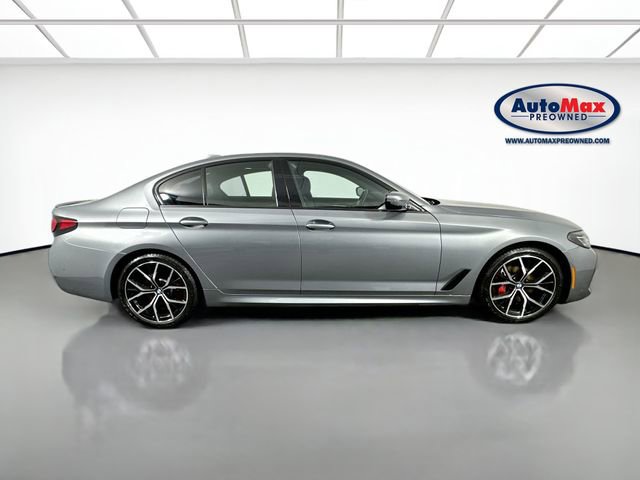 Used 2023 BMW 530i xDrive w/ M Sport Package image 10