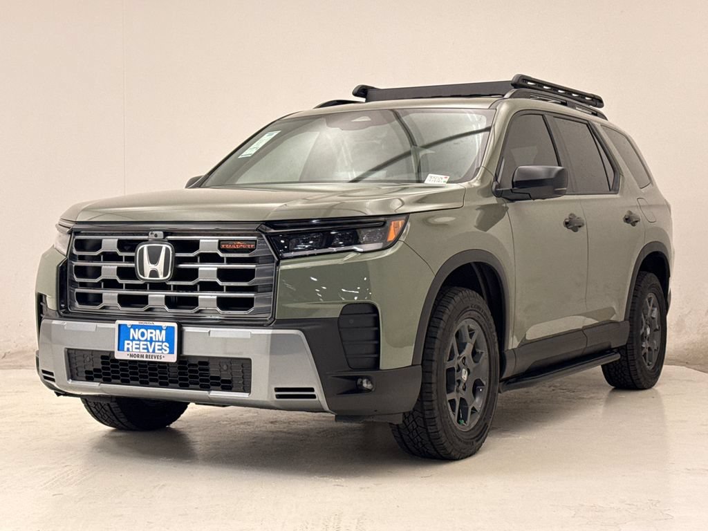 New 2026 Honda Pilot TrailSport image 2