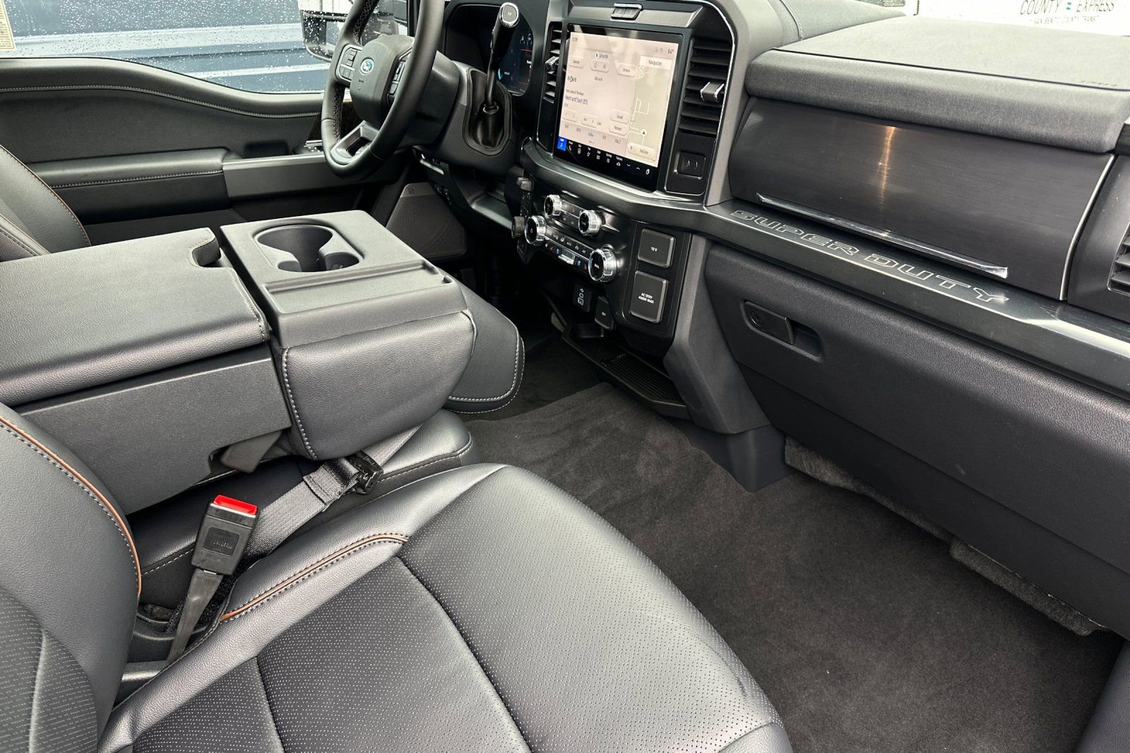 New 2026 Ford F350 Lariat w/ Black Appearance Package image 16