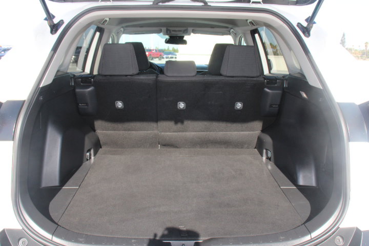 Certified 2025 Toyota RAV4 LE AWD/4WD image 14