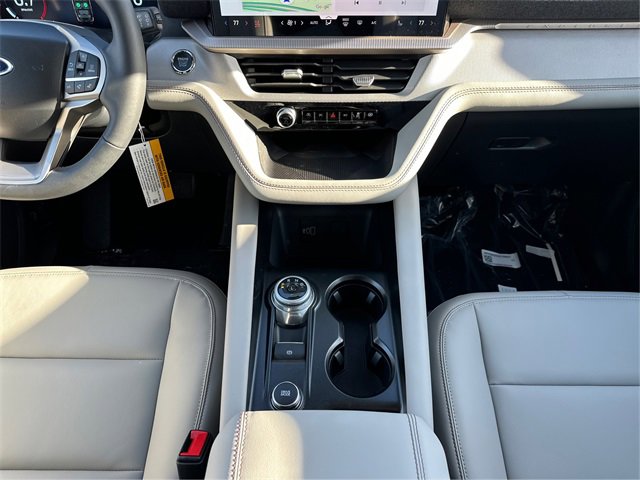 New 2026 Ford Explorer Active w/ Active Comfort Package image 19