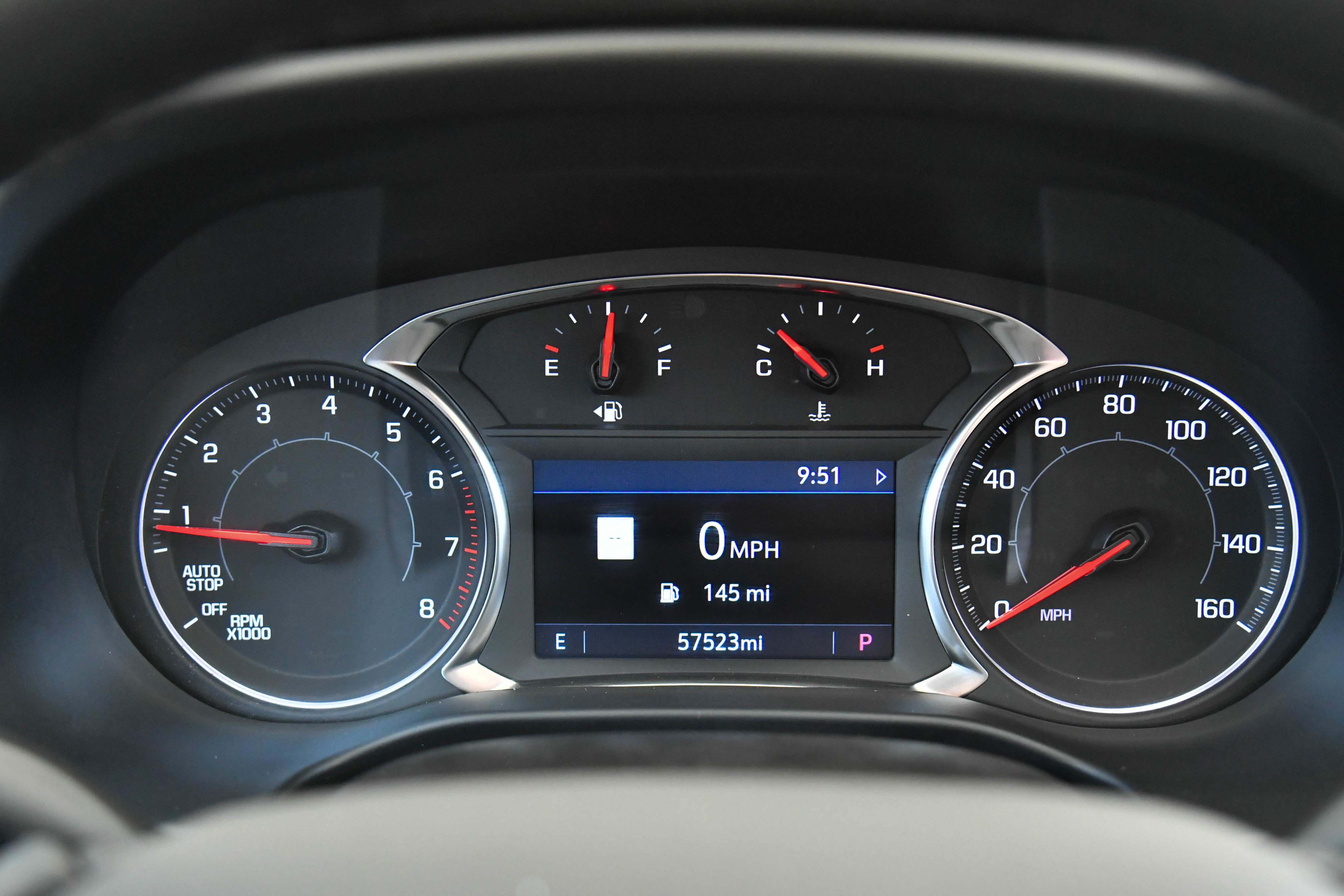 Used 2023 GMC Acadia SLT image 30