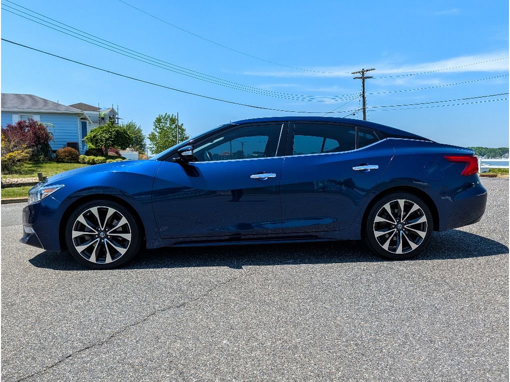 Used 2016 Nissan Maxima SR FWD image 9