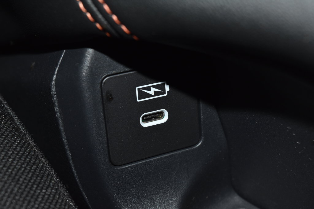 Used 2024 Honda HR-V Sport image 18