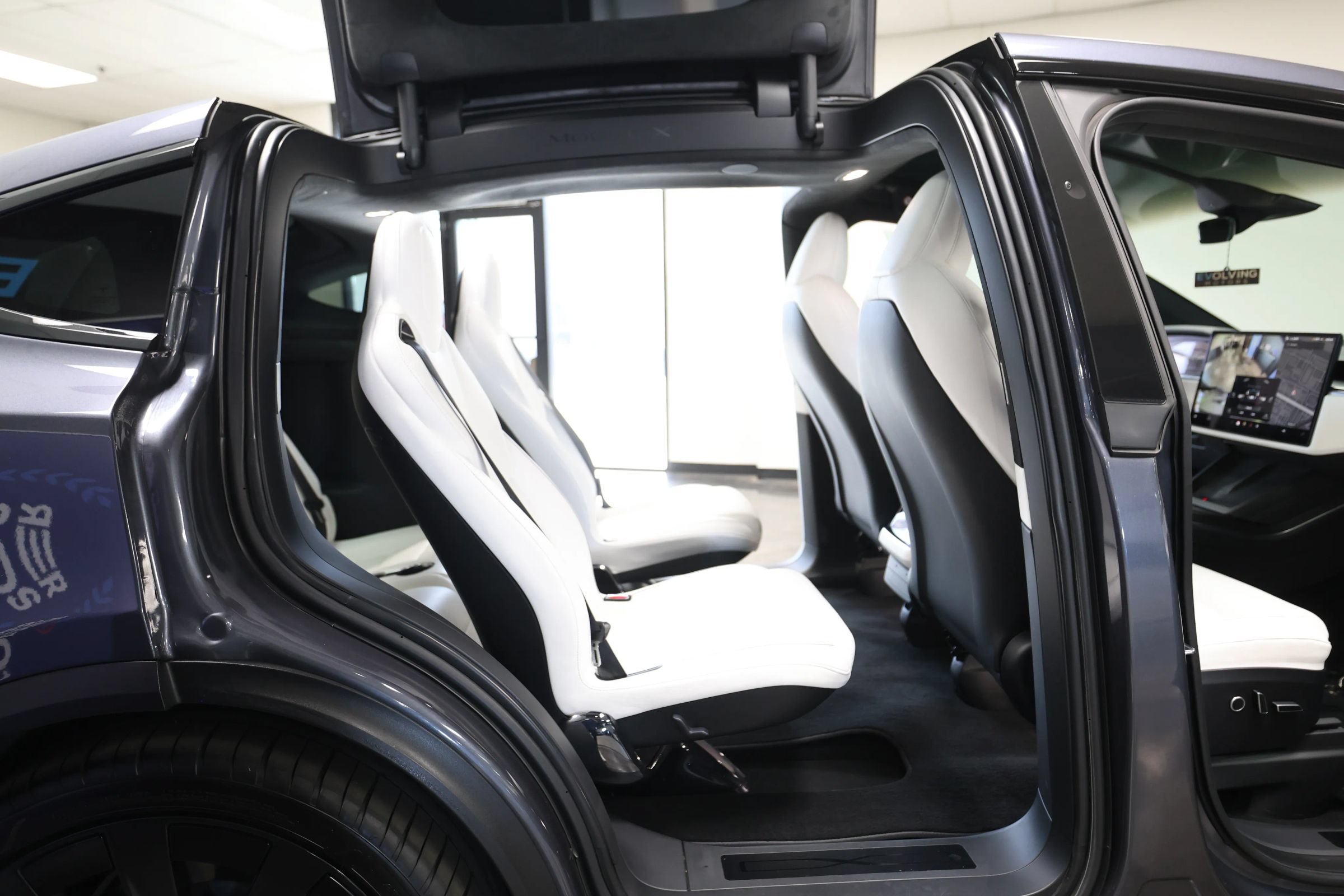 Used 2022 Tesla Model X Plaid AWD/4WD image 39