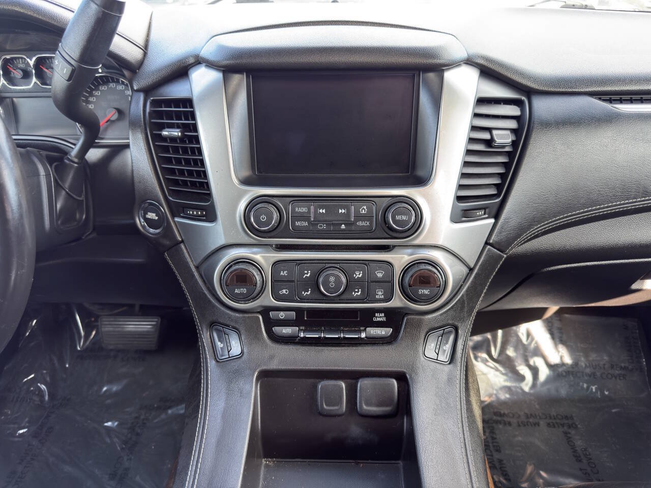 Used 2015 Chevrolet Tahoe LT RWD image 18