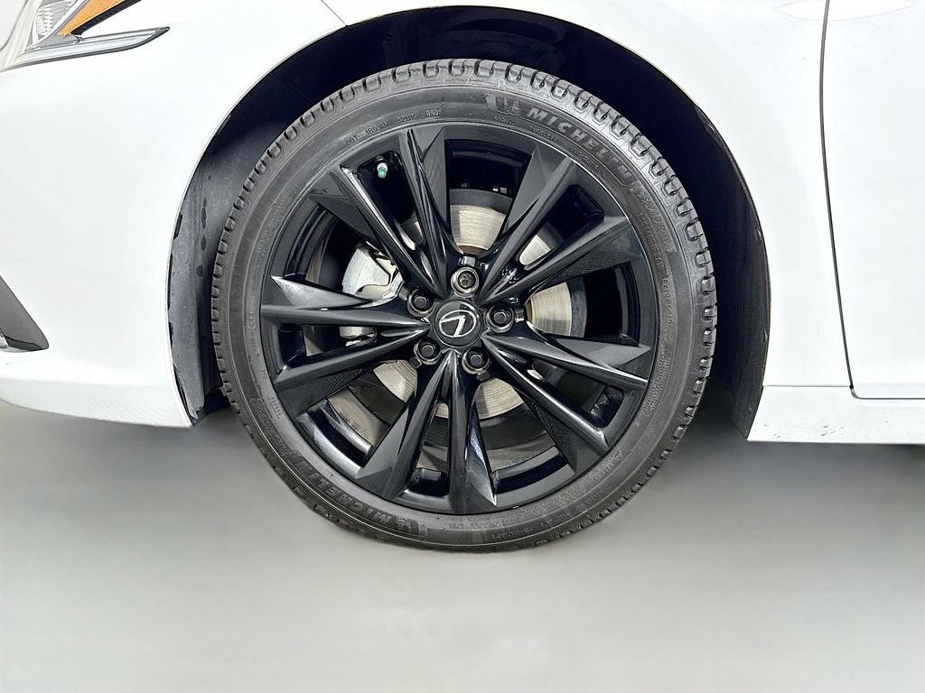 Certified 2023 Lexus ES 350 F Sport w/ Accessory Package (Z2) FWD image 33