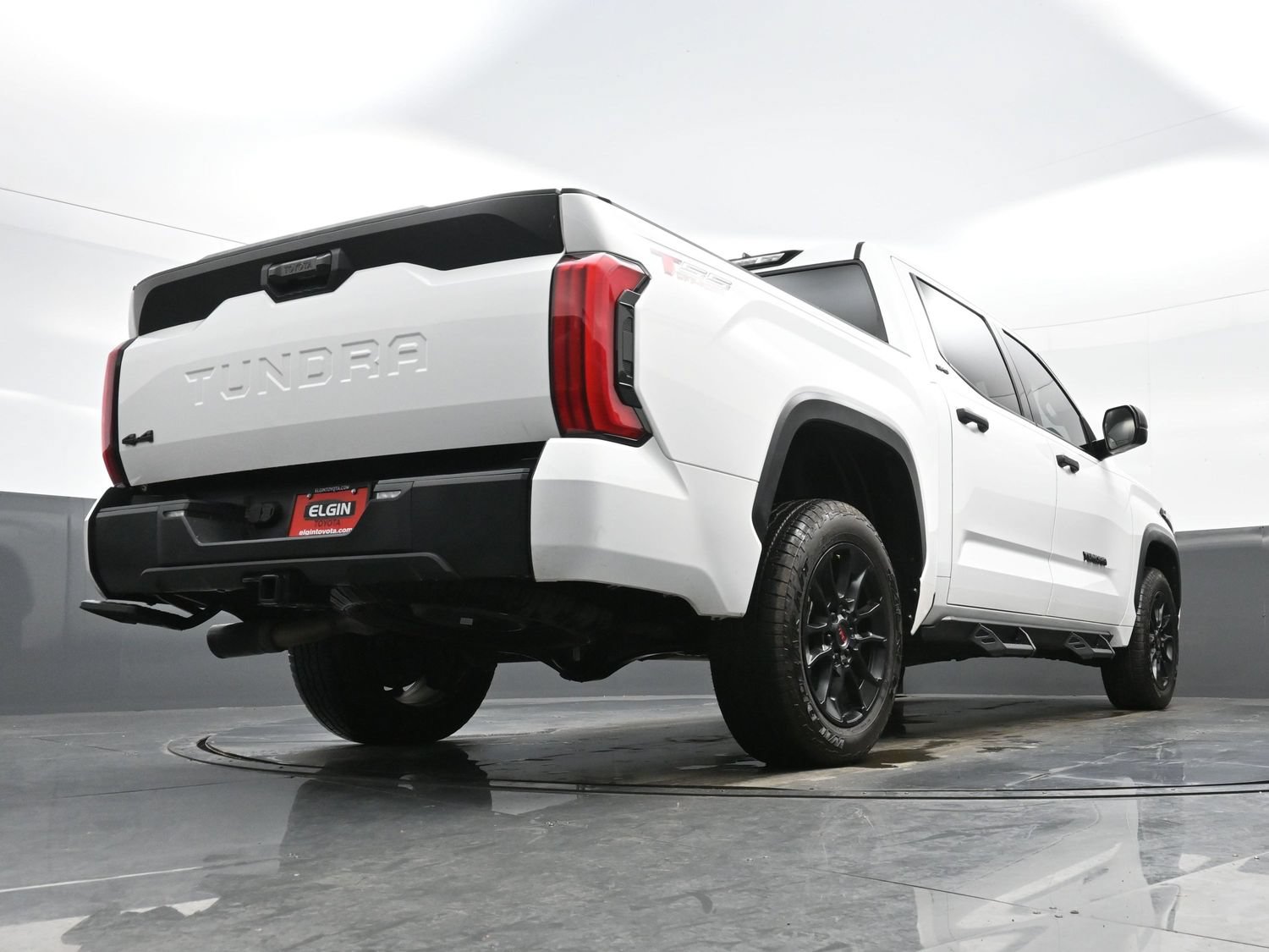Used 2023 Toyota Tundra SR5 AWD/4WD image 29