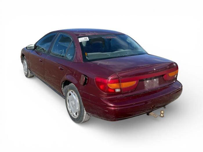 Used 2001 Saturn S-Series SL2 image 3