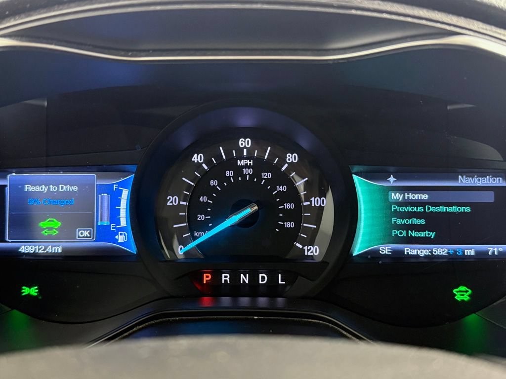 Used 2019 Ford Fusion Energi Titanium FWD image 38
