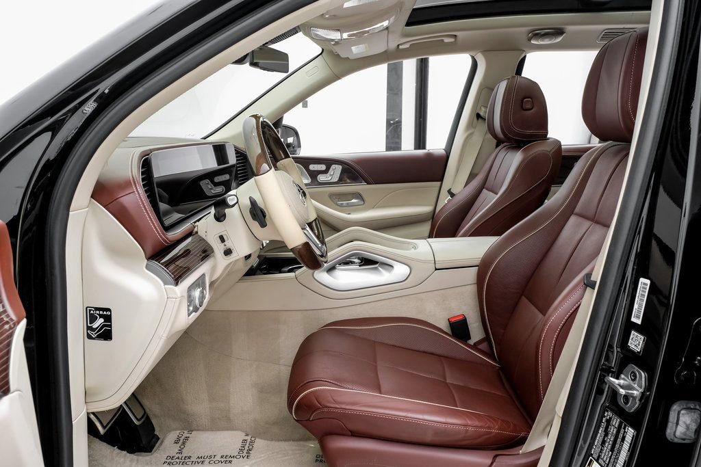 Used 2022 Mercedes-Benz Maybach GLS 600 4MATIC image 7