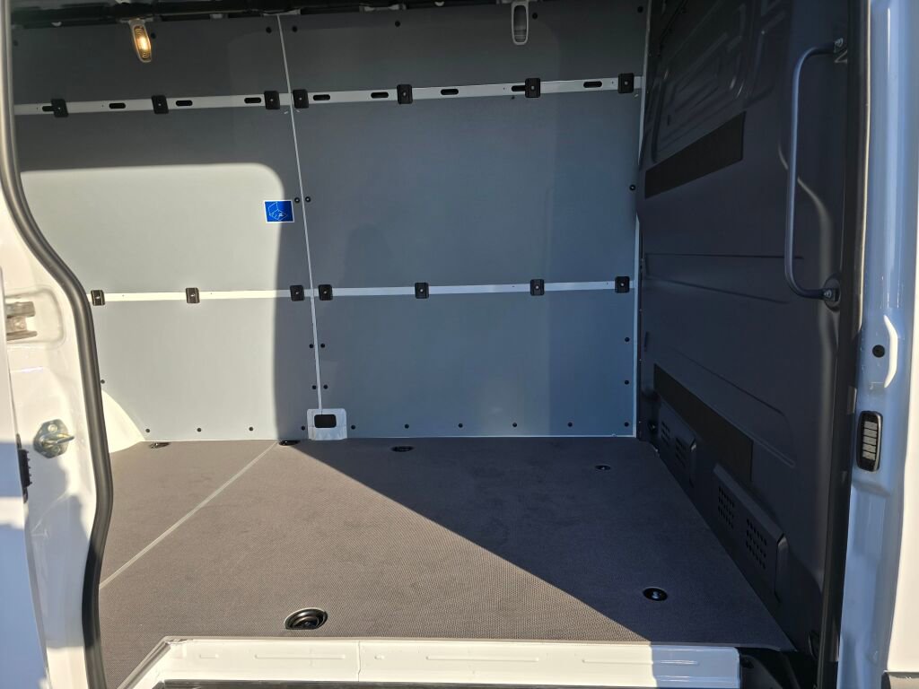 New 2025 Mercedes-Benz Sprinter 2500 image 14