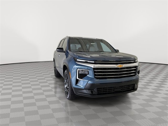 New 2026 Chevrolet Traverse High Country image 3