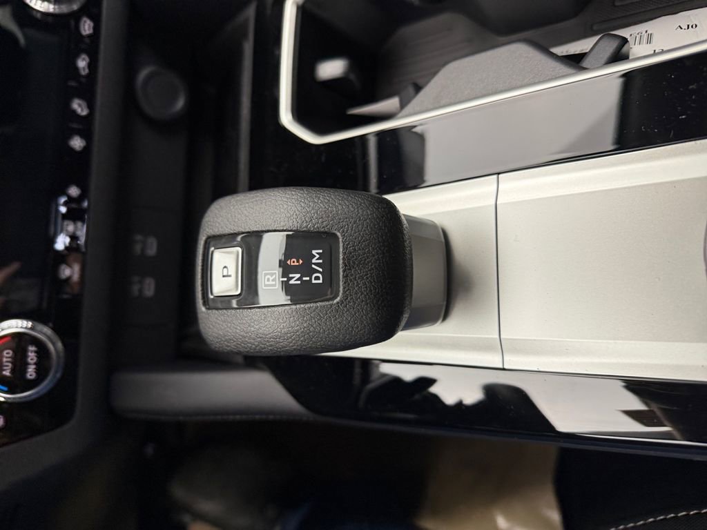 New 2026 Mitsubishi Outlander ES image 21