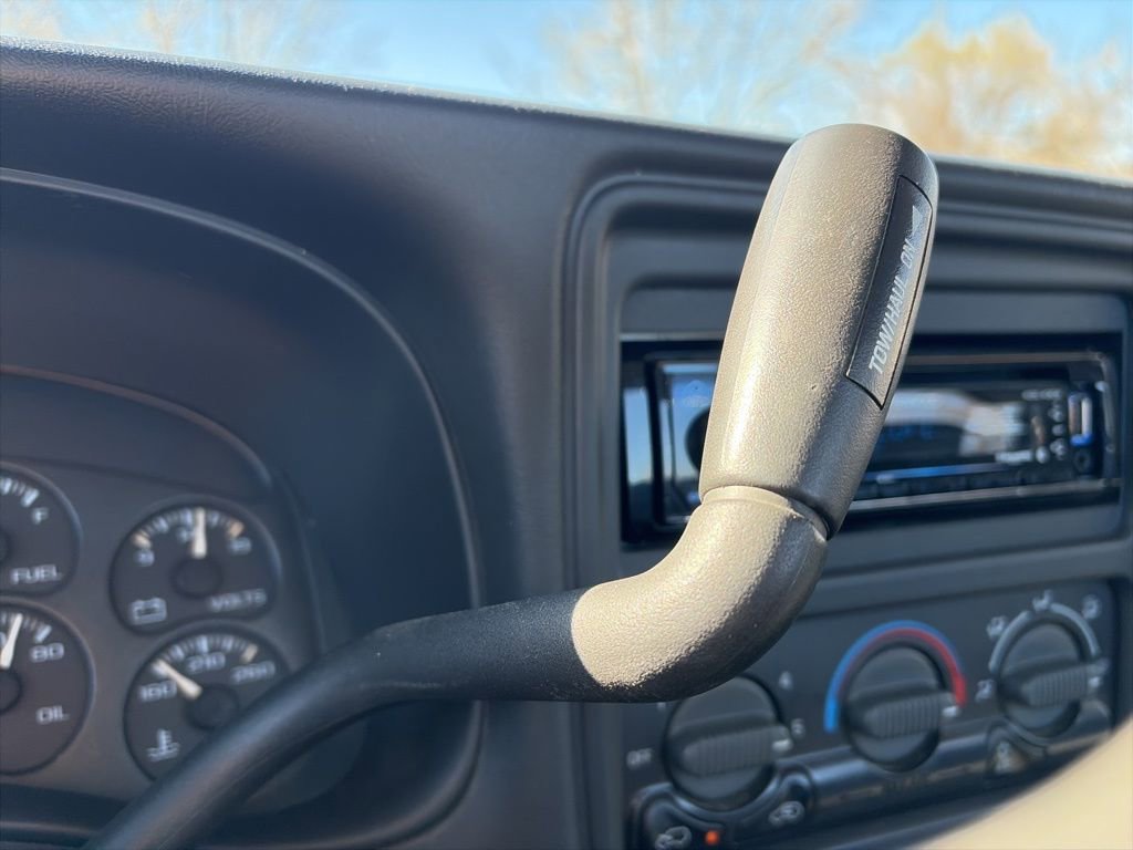 Used 2002 Chevrolet Silverado 1500 2WD Regular Cab image 14