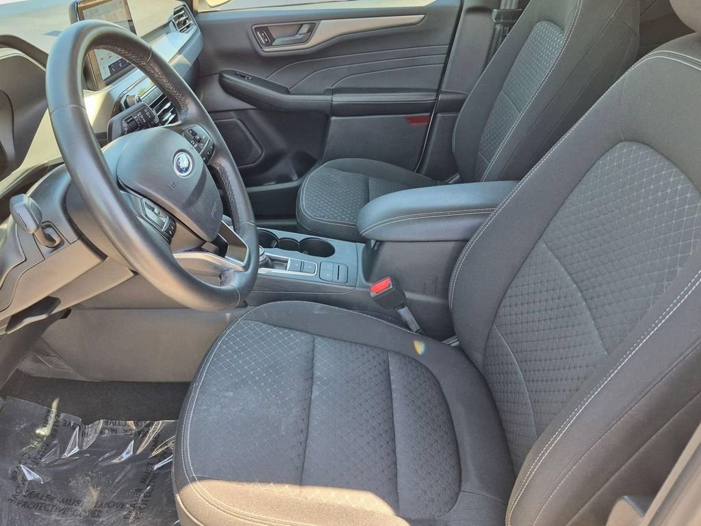 Used 2023 Ford Escape Active FWD image 12