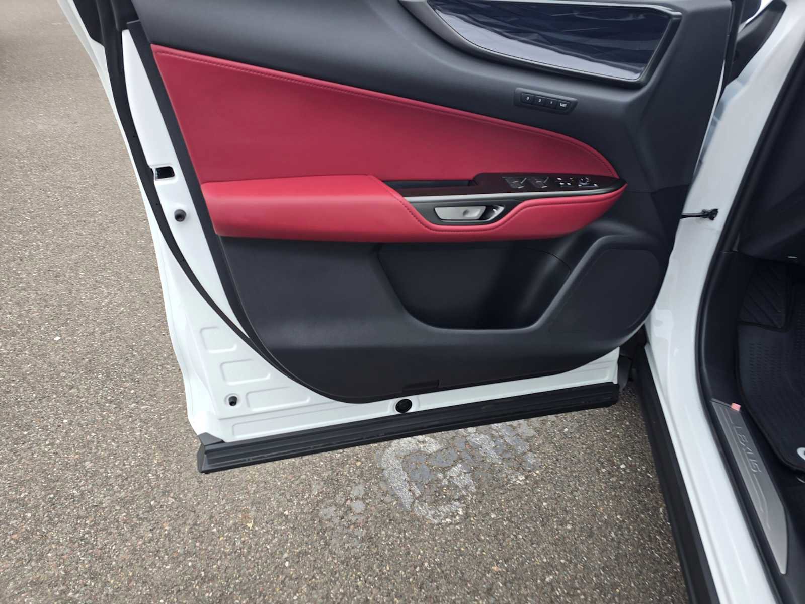 New 2026 Lexus NX 450h+ AWD w/ Luxury Package image 22