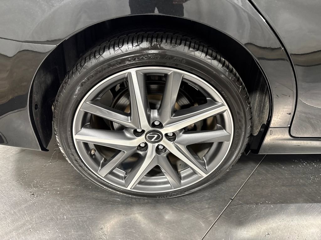 Used 2019 Lexus GS 350 F Sport image 13