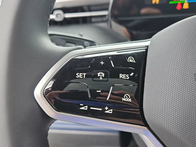 New 2025 Volkswagen ID. Buzz Pro S Plus AWD/4WD image 25