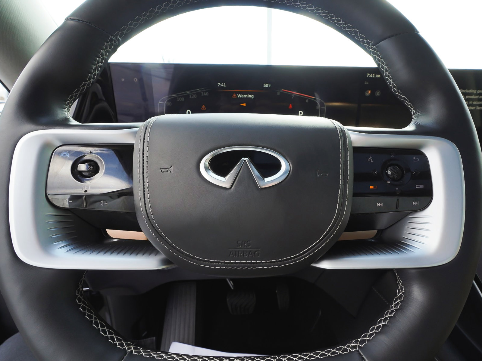 Used 2025 INFINITI QX80 Sensory AWD/4WD image 19
